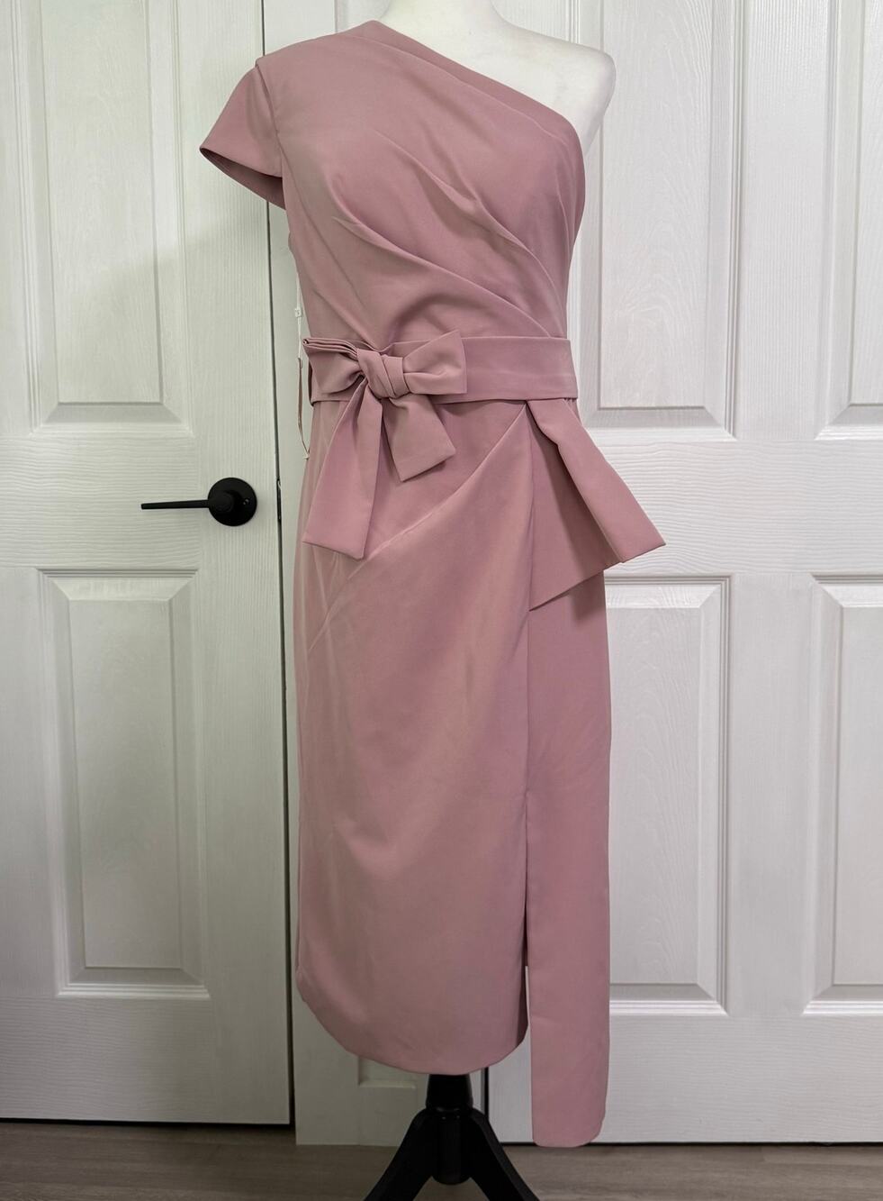 TS Couture Women's Mauve One Shoulder Dress Size Medium